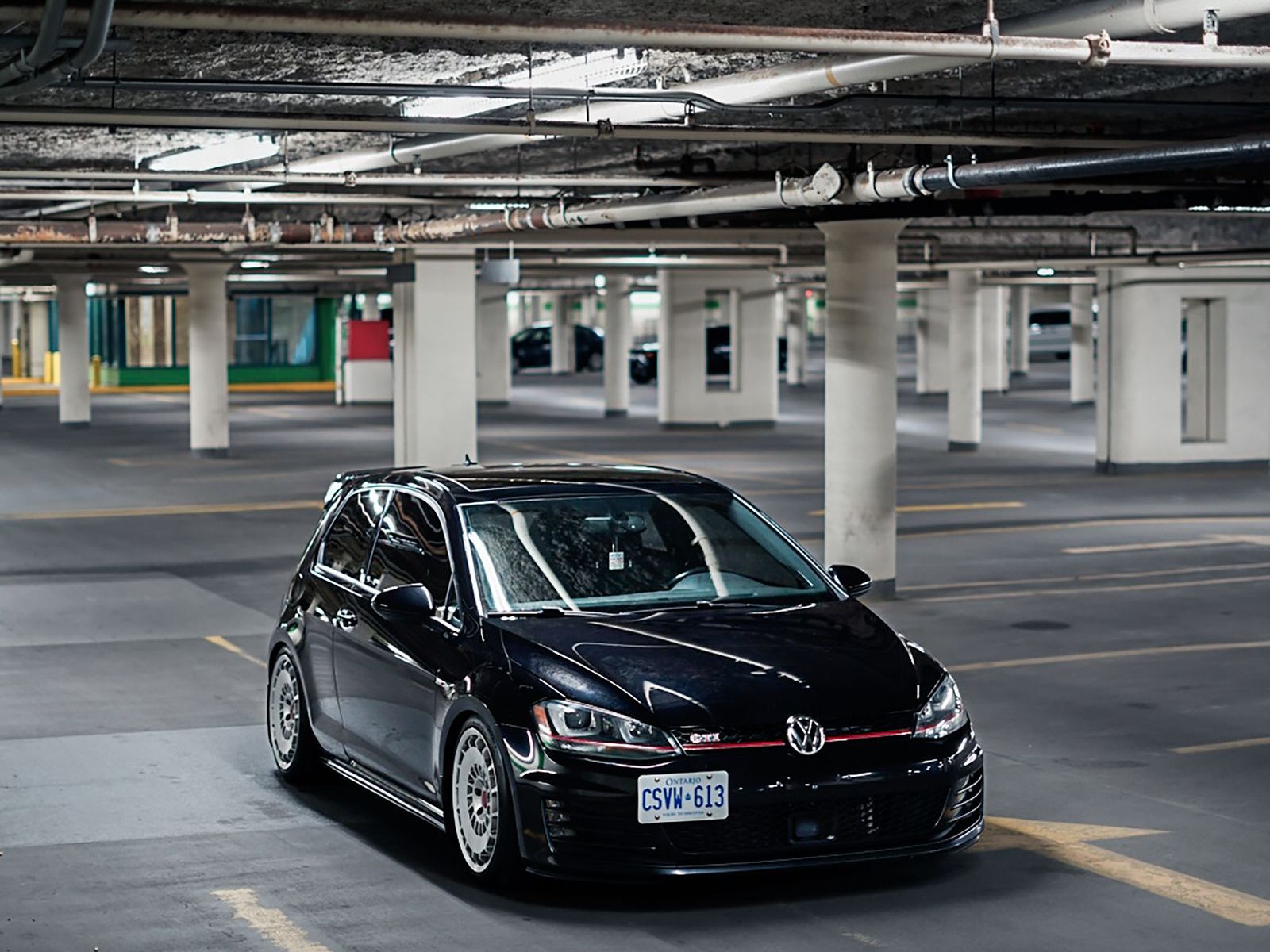 Volkswagen Golf 7 — boîte auto, climatisée 1